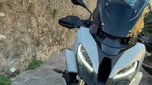 Bmw S 1000 XR (2020 - 23)  (5)