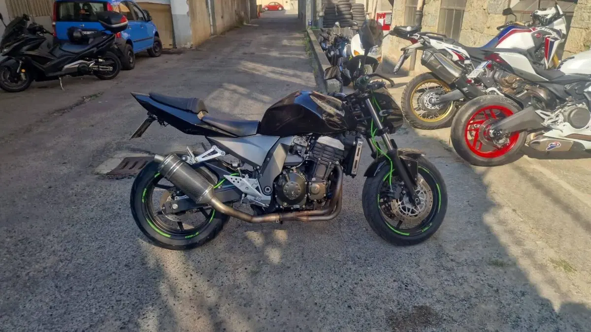 Kawasaki Z 750 (2003 - 06)  (3)