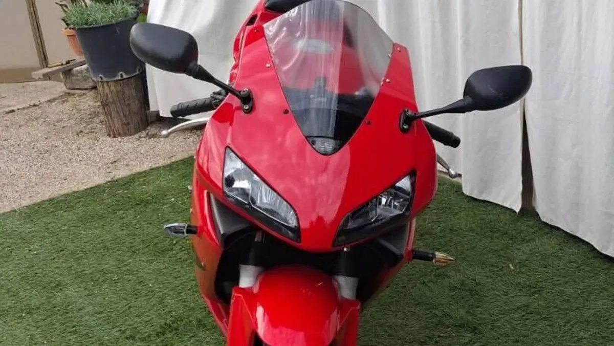 Honda CBR 600 RR (2003 - 04)  (3)