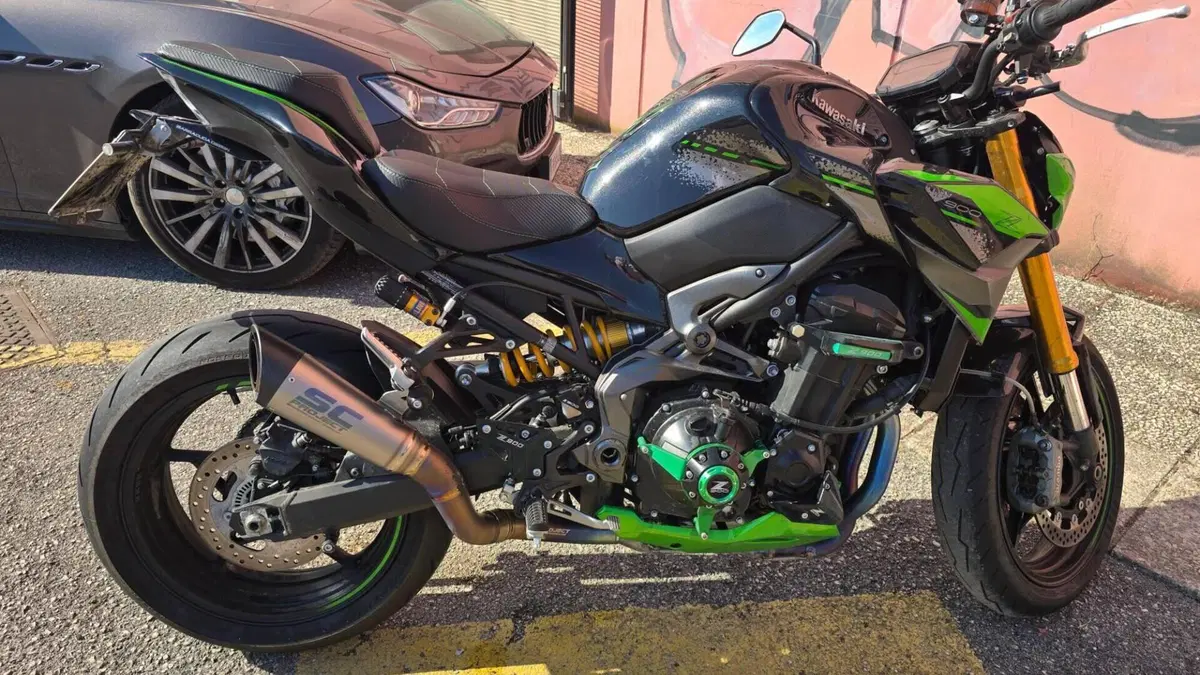 Kawasaki Z 900 SE (2022 - 24)  (6)