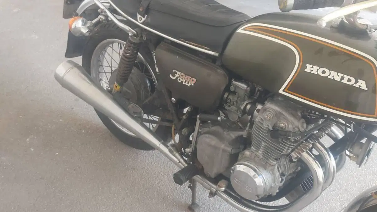 Honda   (4)