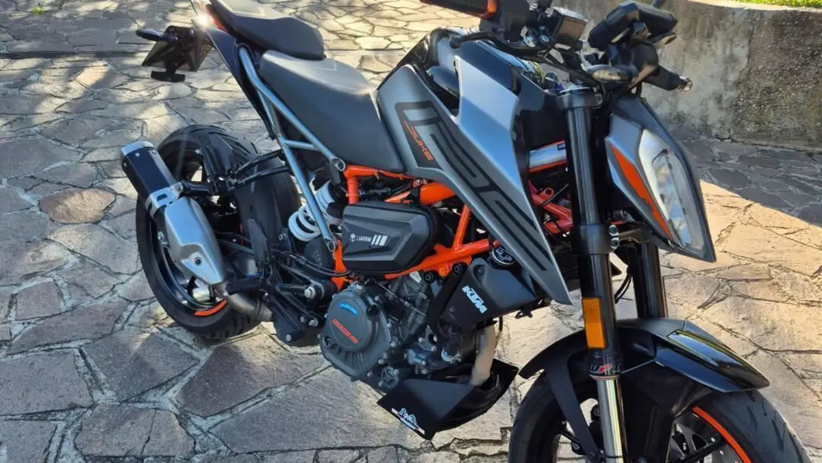 KTM 125 Duke (2021 - 23)  (2)