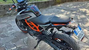 KTM 125 Duke (2021 - 23)  (5)