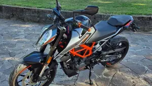 KTM 125 Duke (2021 - 23)  (6)