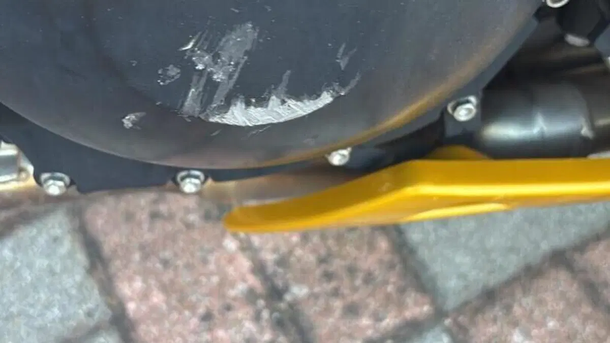 Triumph Speed Triple 1050 (2005 - 11)  (9)