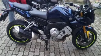 Yamaha FZ1 Fazer (2006 - 16) usata