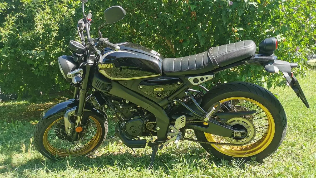 Yamaha XSR 125 Legacy (2022 - 24)  (3)