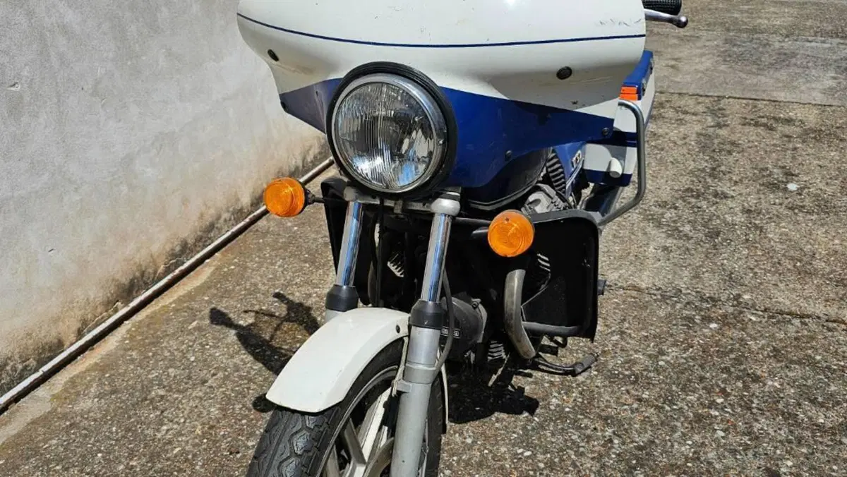 Moto Guzzi   (3)