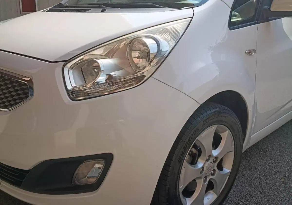 Kia Venga 1.4 CVVT LX Easy (9)