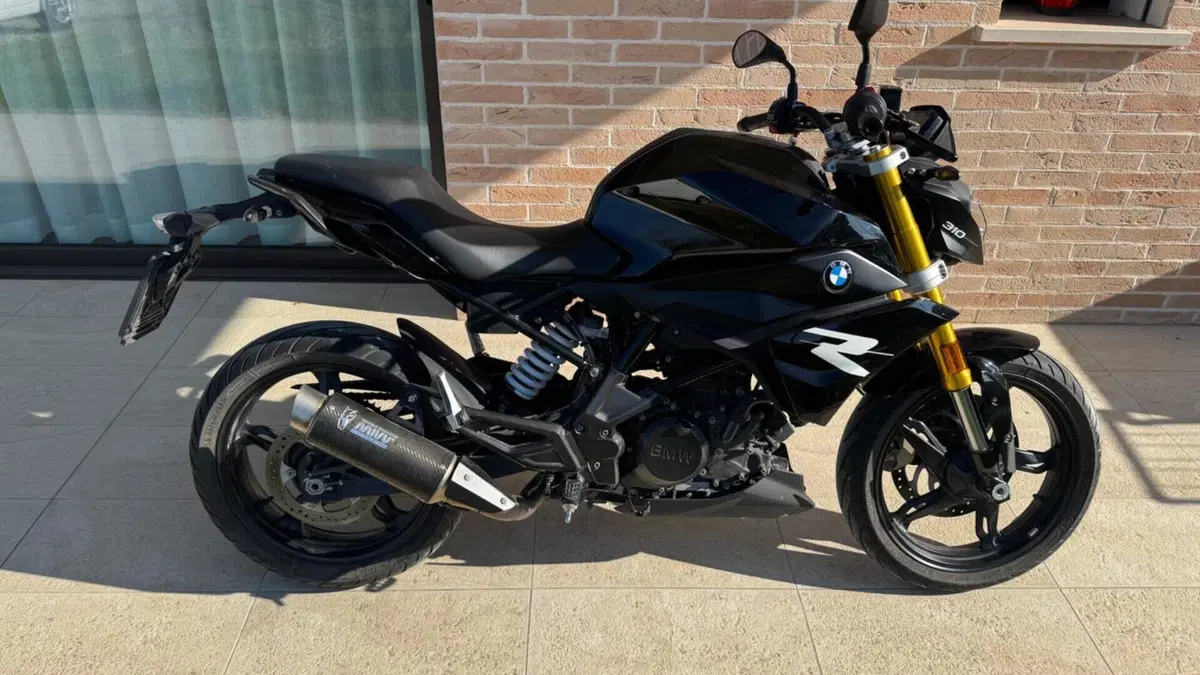 Bmw G 310 R (2021 - 25)  (2)