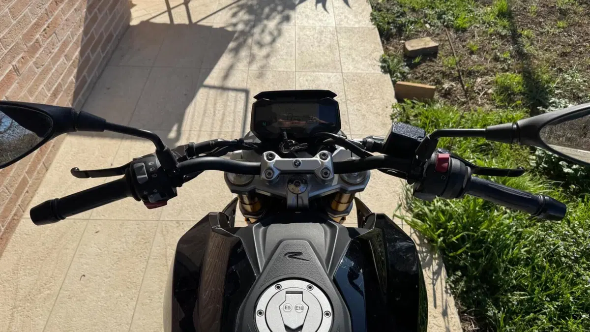 Bmw G 310 R (2021 - 25)  (4)