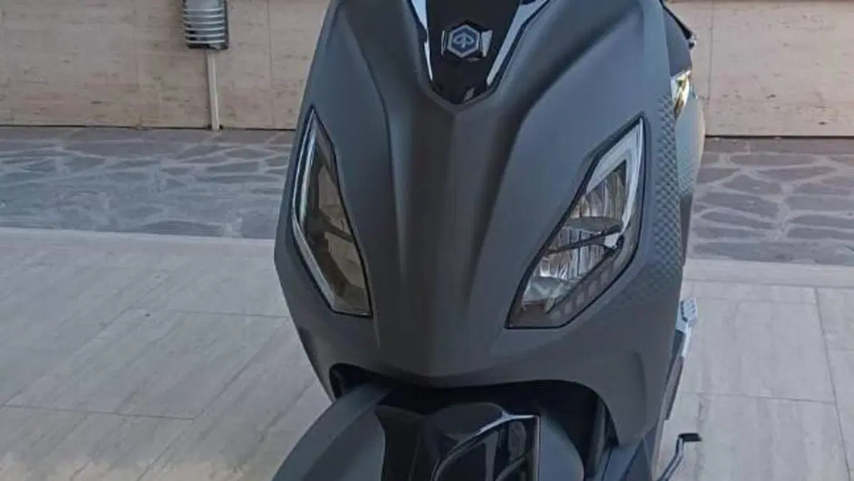 Piaggio 1 (2022 - 26)  (5)