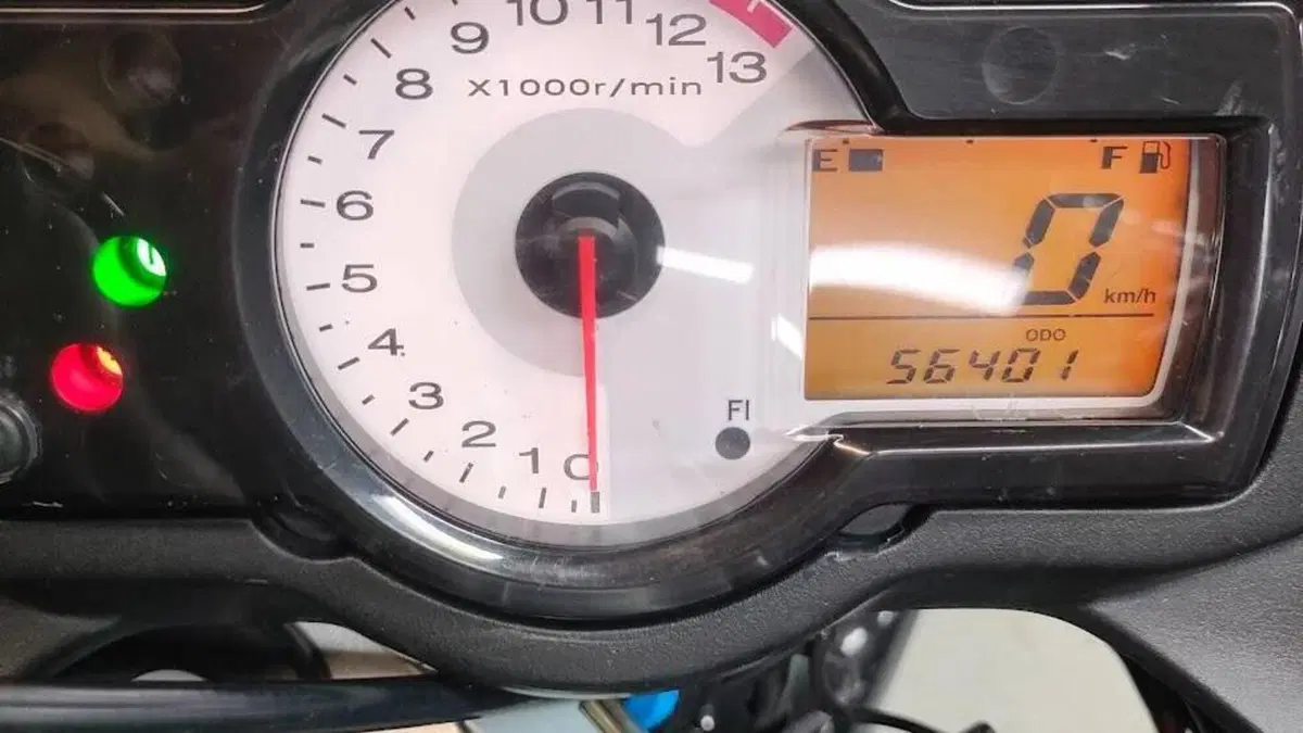 Kawasaki Versys 650 (2006 - 09)  (4)