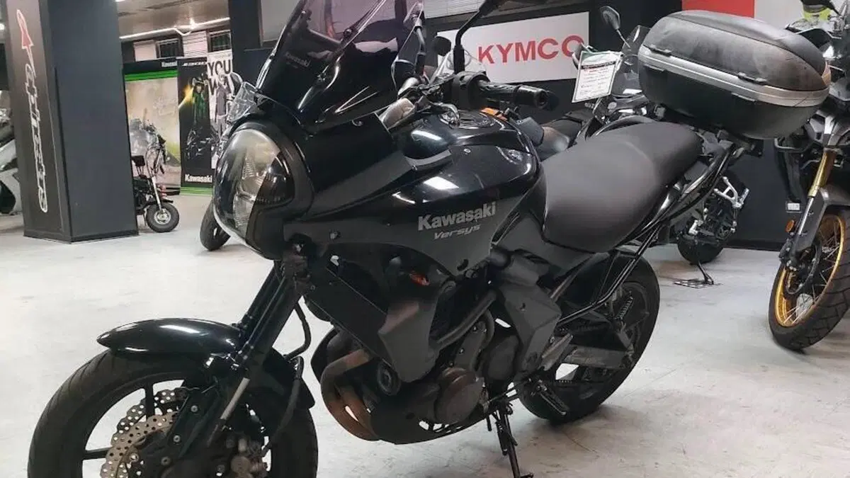 Kawasaki Versys 650 (2006 - 09)  (7)
