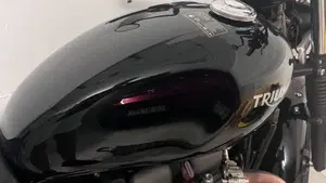 Triumph Street Twin 900 (2019 - 20)  (3)