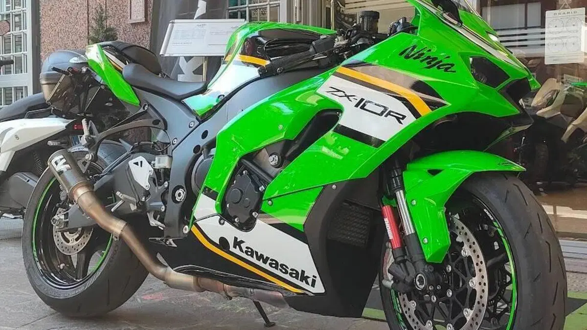 Kawasaki Ninja 1000 ZX-10R (2021 - 25)  (4)