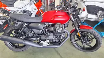Moto Guzzi V7 Stone (2021 - 24) usata