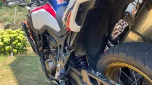 Honda Africa Twin CRF 1000L (2016 - 17)  (10)