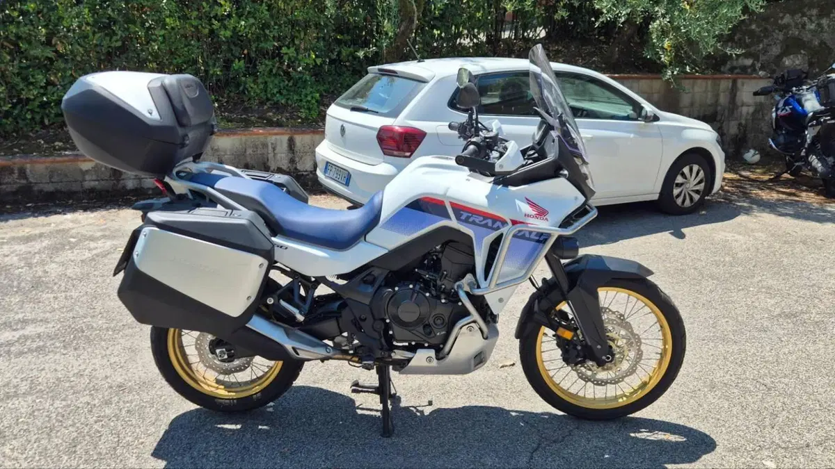 Honda Transalp XL750 Travel Edition (2023 - 24)  (2)