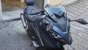 Yamaha T-Max 560 Tech Max (2022 - 24) 