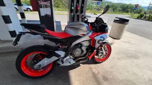 Aprilia Tuono 660 (2021 - 25)  (2)