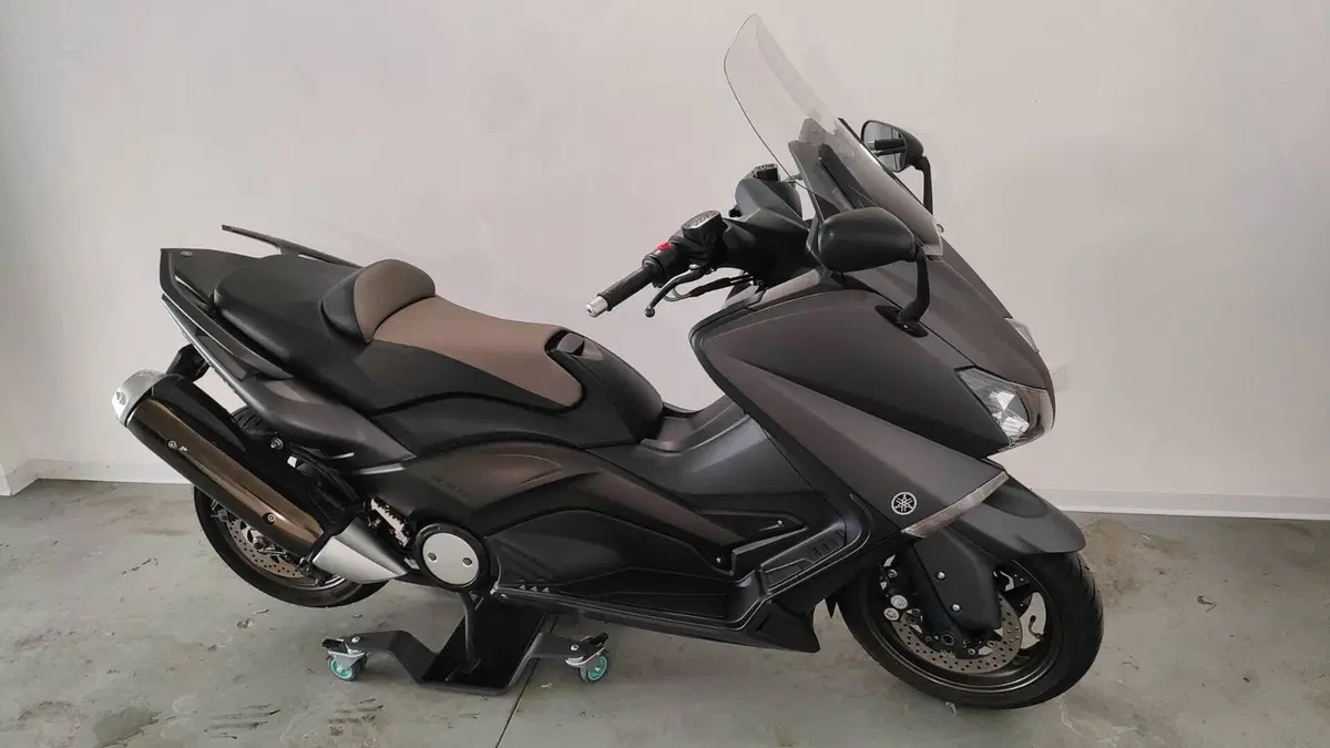 Yamaha T-Max 530 (2012 - 14)  (4)