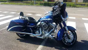 Harley-Davidson 1800 Street Glide (2010 - 11) - FLHXSE  (2)