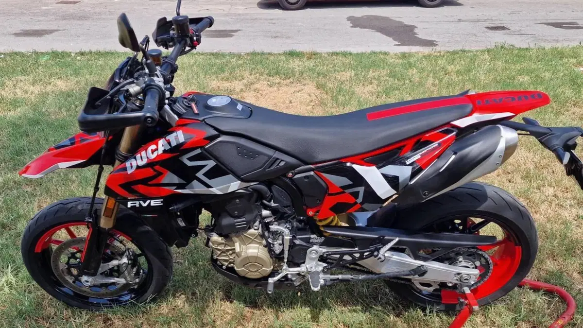 Ducati Hypermotard 698 Mono RVE (2024 - 26)  (4)
