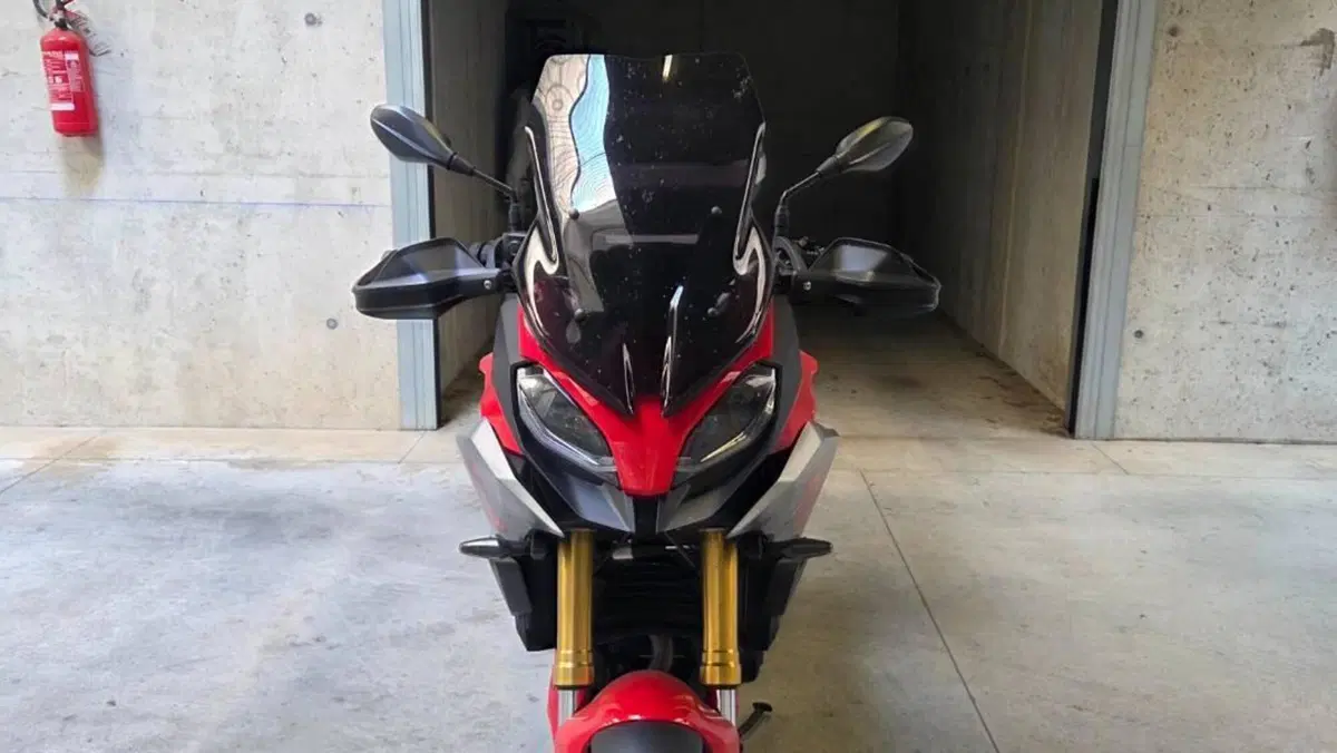 Bmw F 900 XR (2020 - 24)  (2)