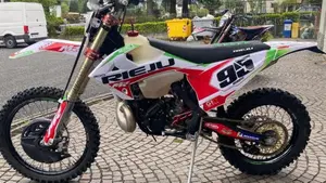 Rieju MR 300 Racing (2024)  (2)