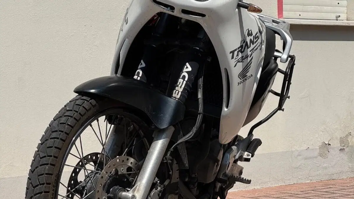 Honda Transalp XL 650V (2000 - 04) 