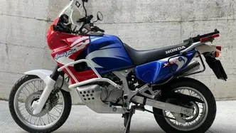 Honda XRV 750 epoca