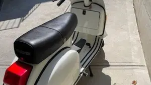 Piaggio   (2)