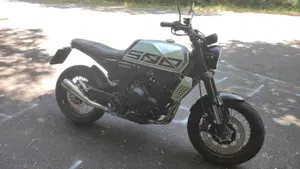Brixton Motorcycles Crossfire 500 X (2021 - 26)  (2)