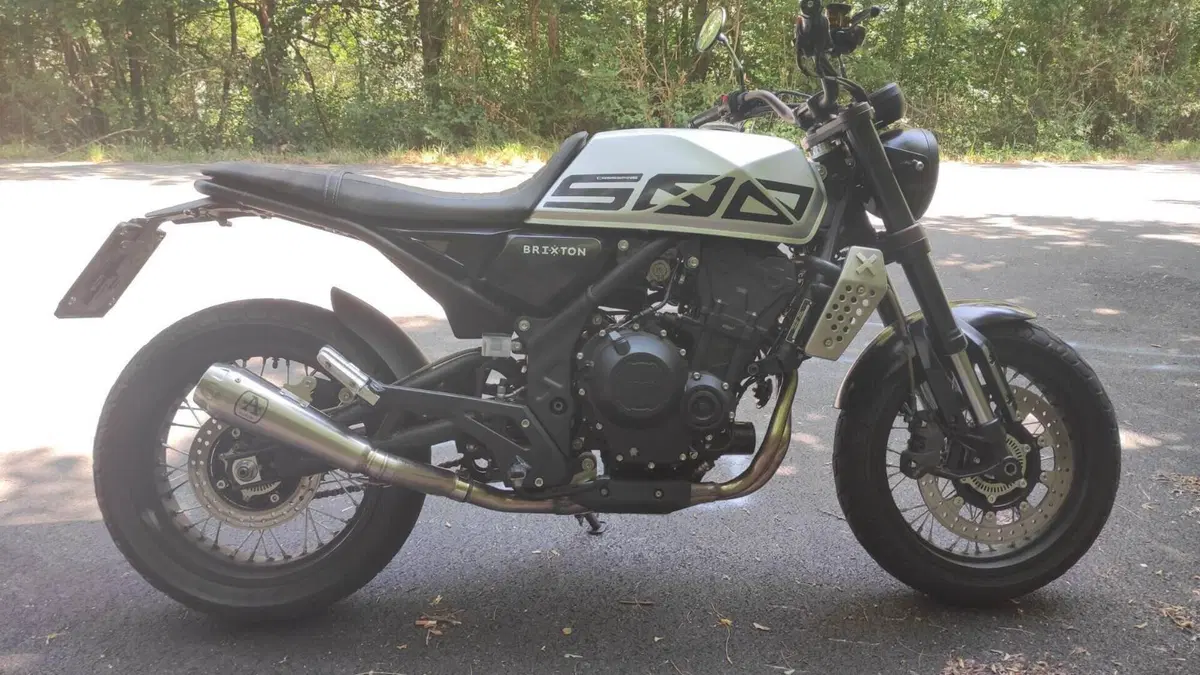 Brixton Motorcycles Crossfire 500 X (2021 - 26)  (4)