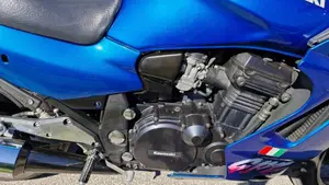 Kawasaki   (4)