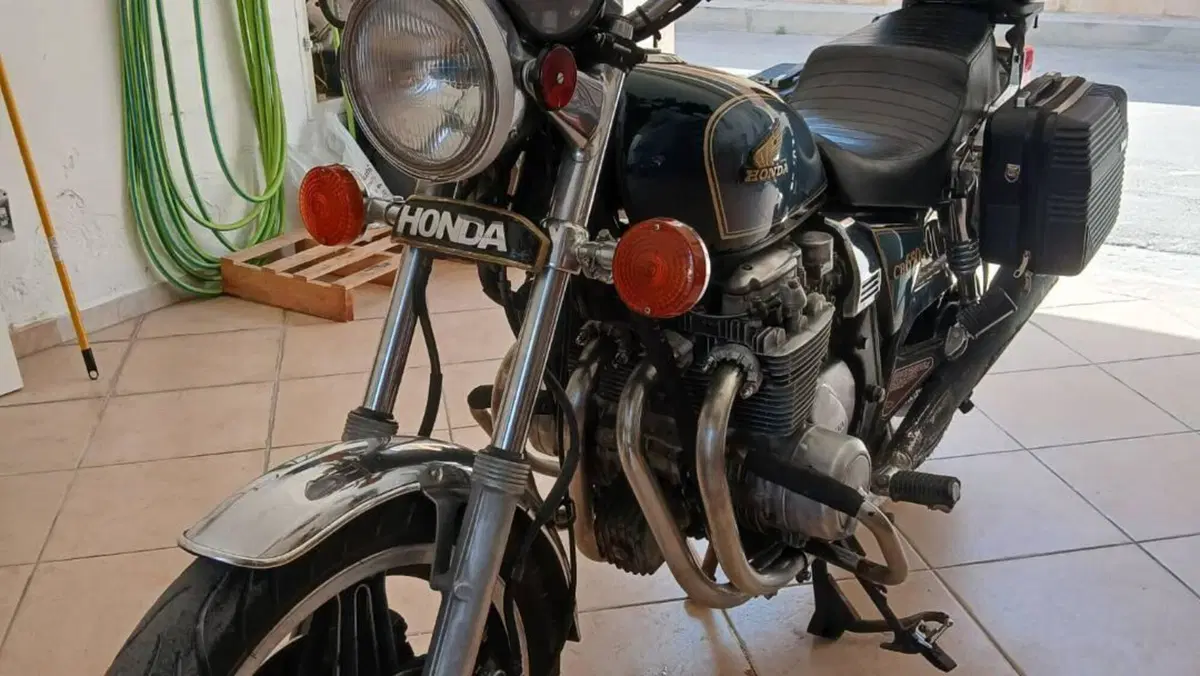 Honda  