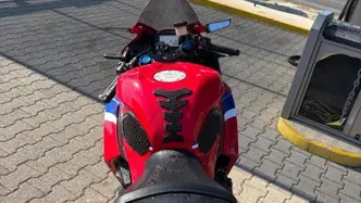 Honda CBR 600 RR (2024 - 26) usata