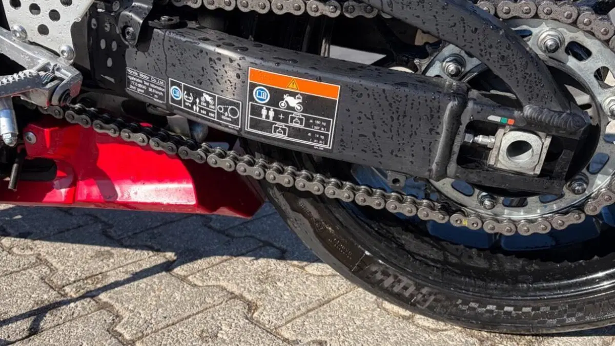Honda CBR 600 RR (2024 - 26)  (8)