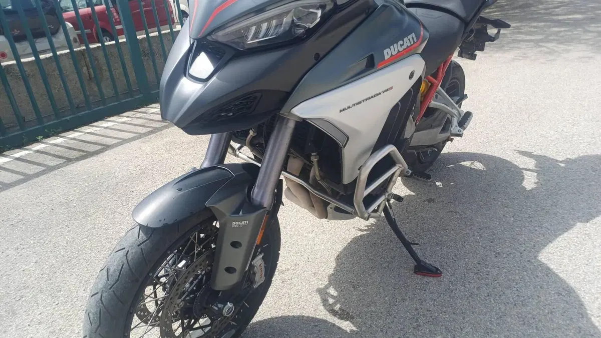 Ducati Multistrada V4 S (2021 - 24)  (2)