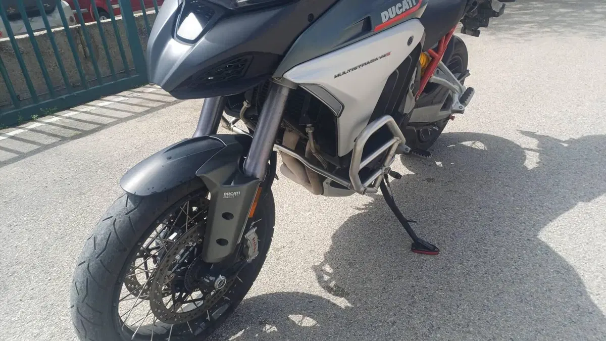 Ducati Multistrada V4 S (2021 - 24)  (4)