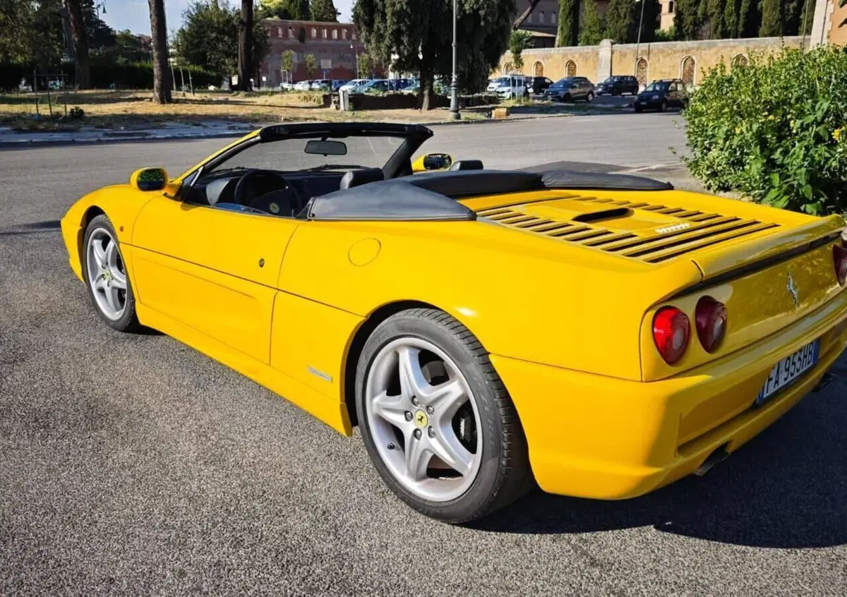 Ferrari F355 spider  (3)