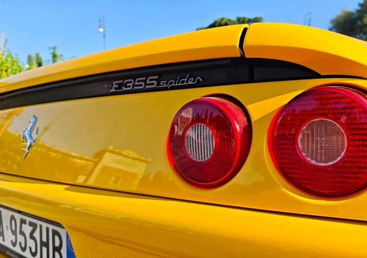 Ferrari F355 spider  (4)