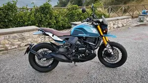 Moto Morini SEIEMMEZZO SCR (2022 - 26)  (4)