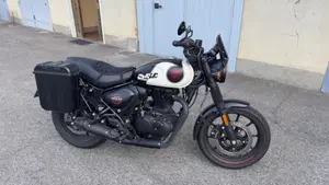 Royal Enfield HNTR 350 (2022 - 26)  (2)