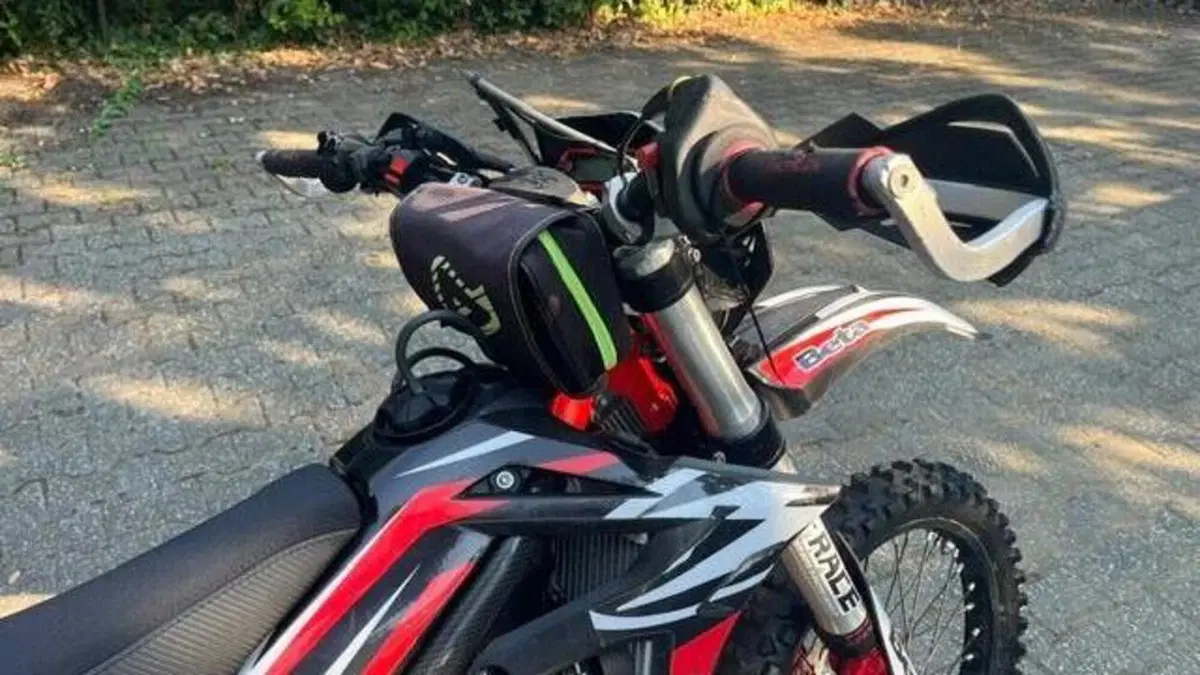 Betamotor Xtrainer 300 2t (2018 - 19)  (6)