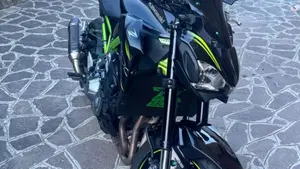 Kawasaki Z 900 (2019)  (2)