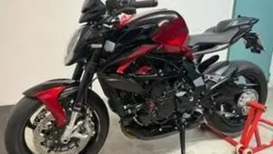 MV Agusta Brutale 800 RR (2021 - 25)  (3)