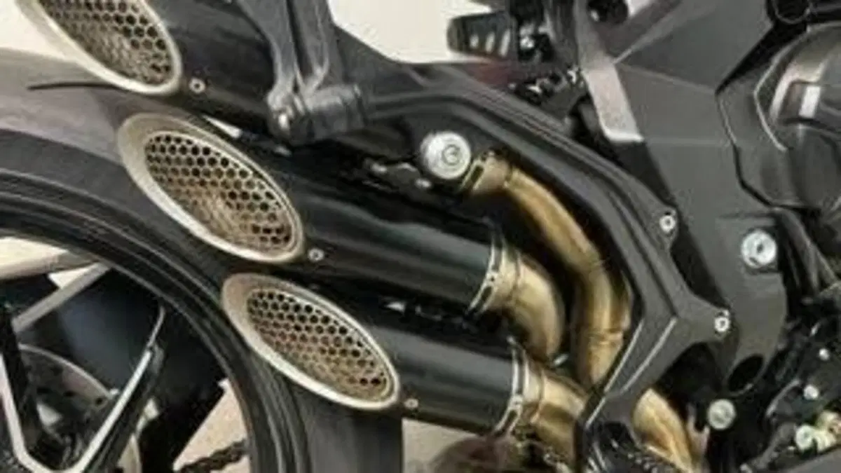 MV Agusta Brutale 800 RR (2021 - 25)  (4)