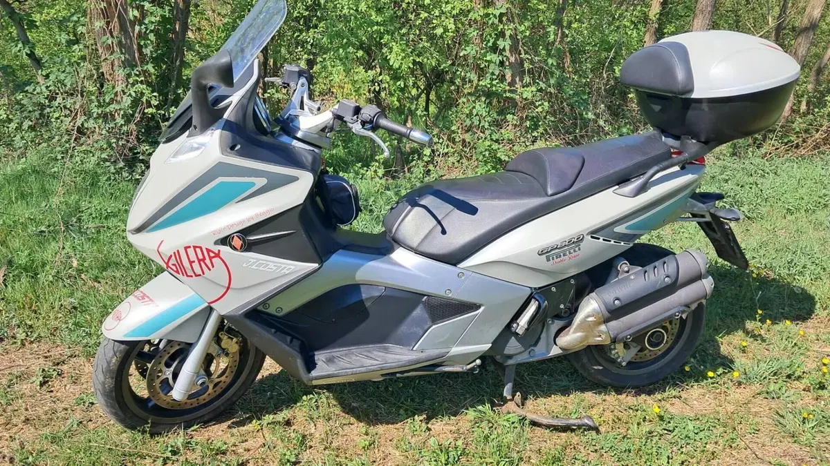 Gilera GP 800 